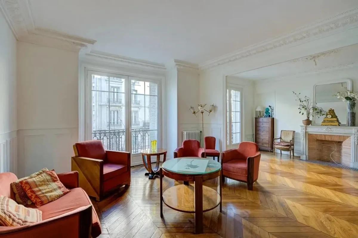 À vendre – Appartement 3/4 pièces de 83 m² avec balcon – Paris 1