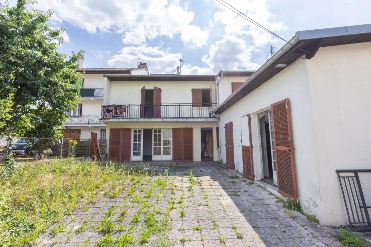 Maison de 120m2, 5 pièces à vendre à Livry-Gargan