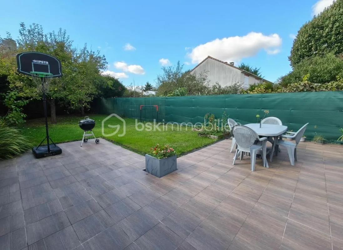 Jolie maison familiale avec jardin