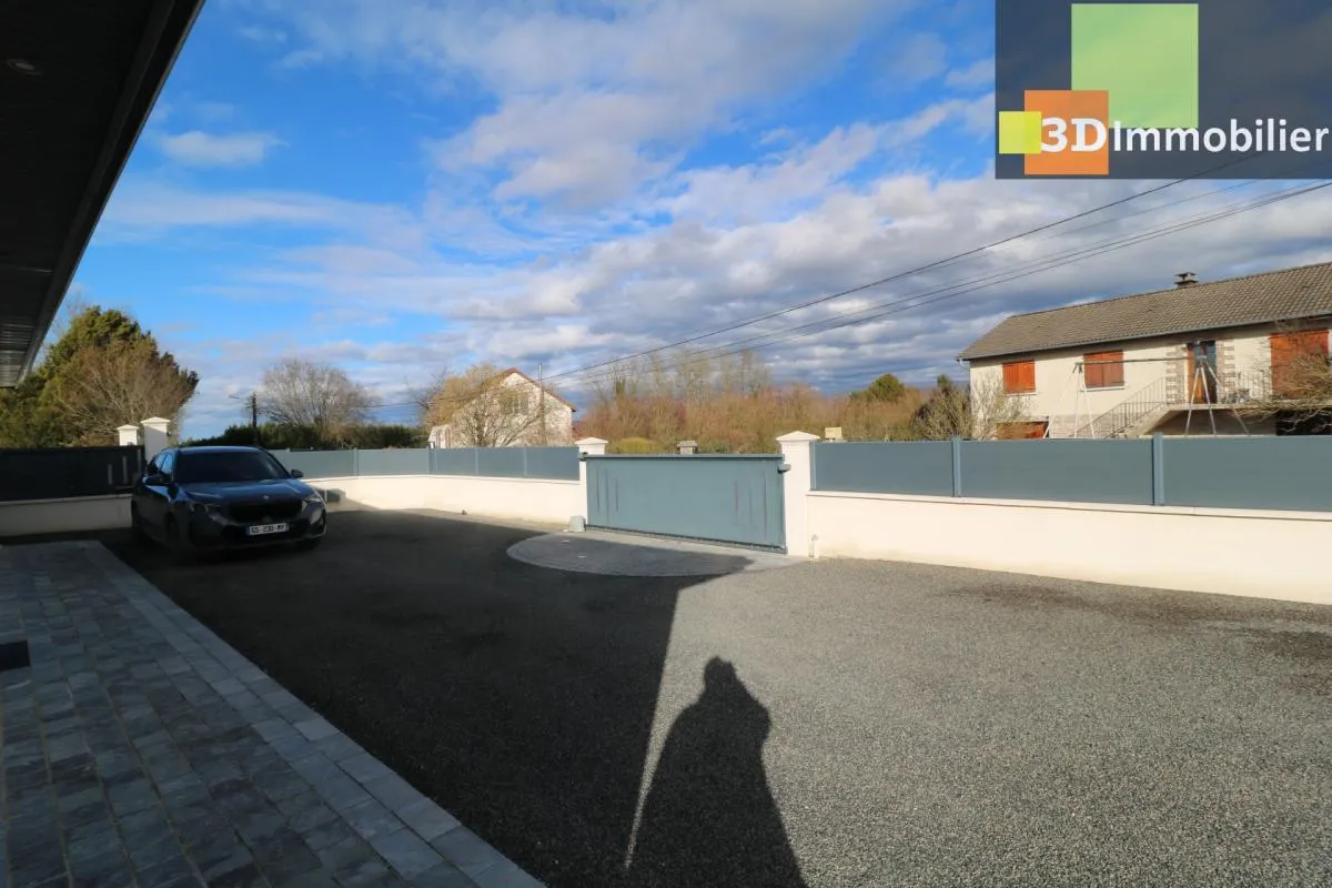 Entre Mouchard et Dole, à vendre belle propriété récente de plain-pied, 6 pièces, dépendances 100 m² sur terrain clos de1200m²