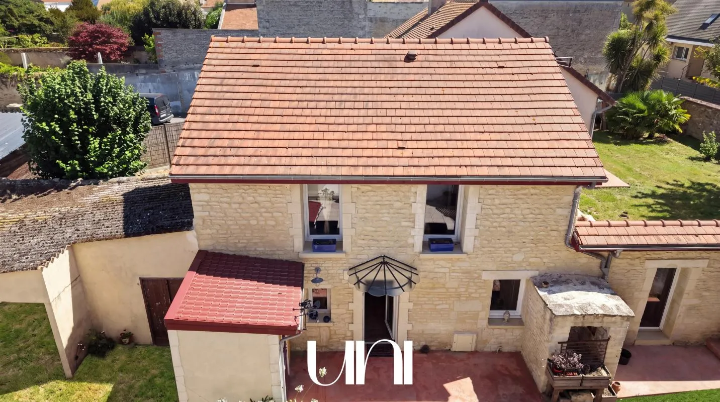 Maison en pierre située à 1km de la mer - Luc sur mer