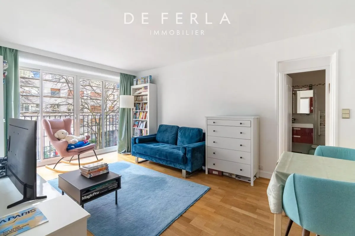 Appartement trois pièces lumineux - Paris XIV