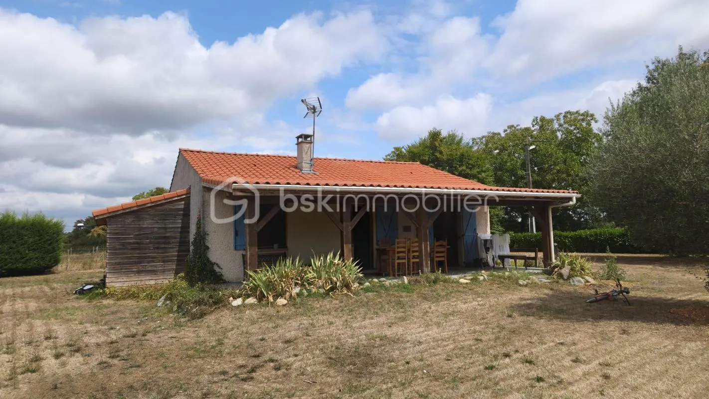 petite maison charmante à Pointis Inard