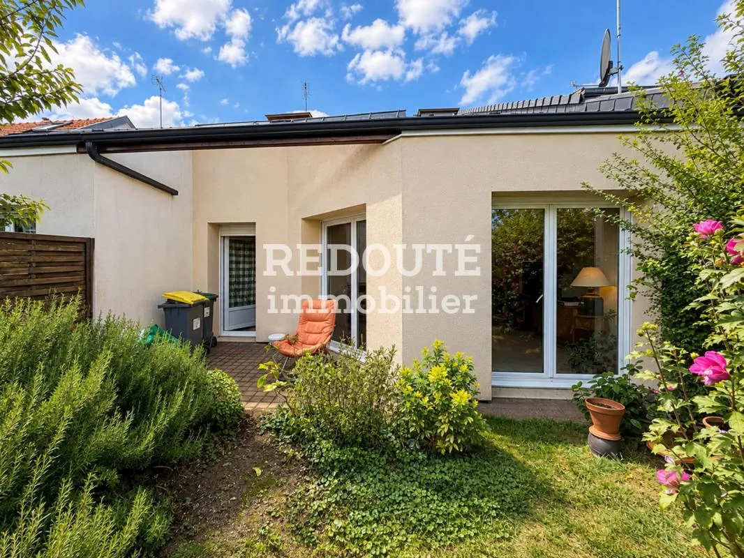 A VENDRE REIMS MAISON RECENTE 3 CHAMBRES JARDIN GARAGE