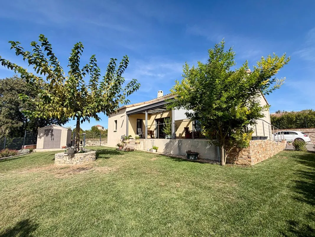 Barjac, villa contemporaine de plain-pied avec vue sur les Cévennes