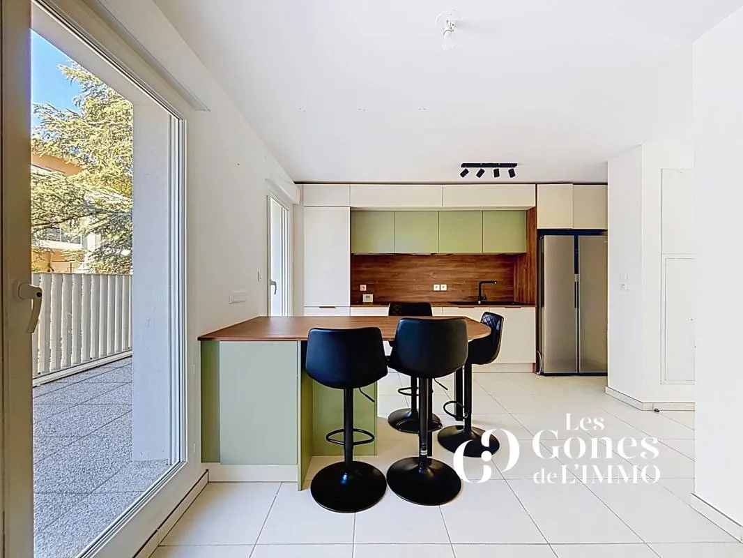 CRAPONNE Un duplex familial de 102 m2 avec 3 chambres et d
