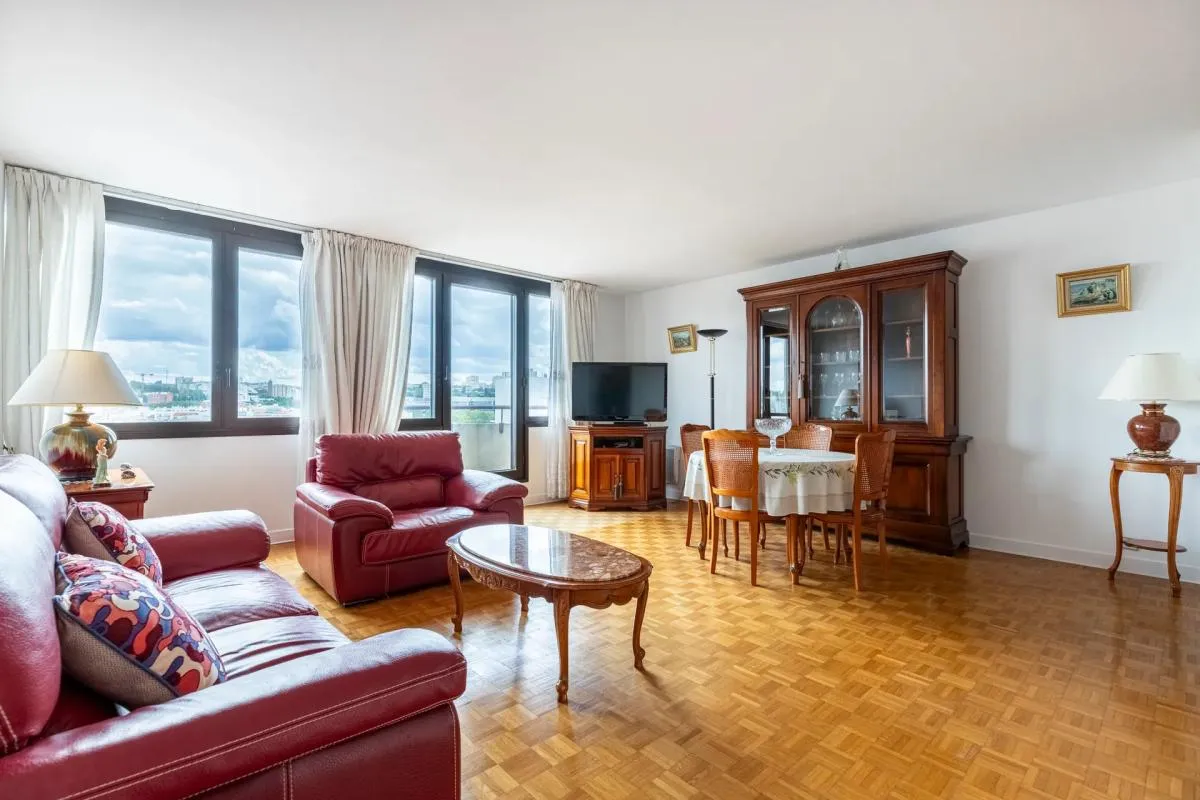 Appartement de 3 pièces de 78 m² à Pantin