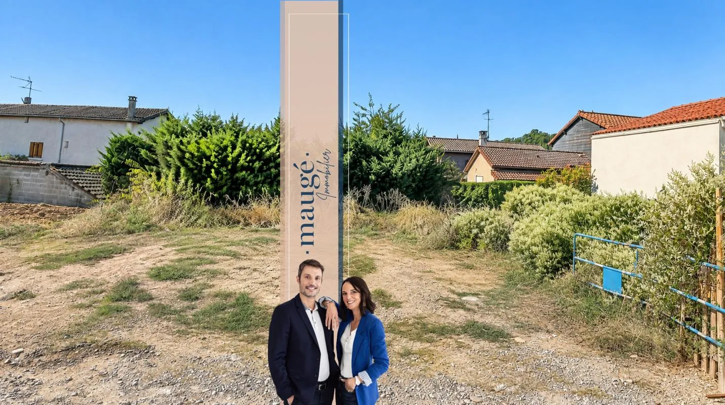 Terrain - 300m² - Au cœur du village