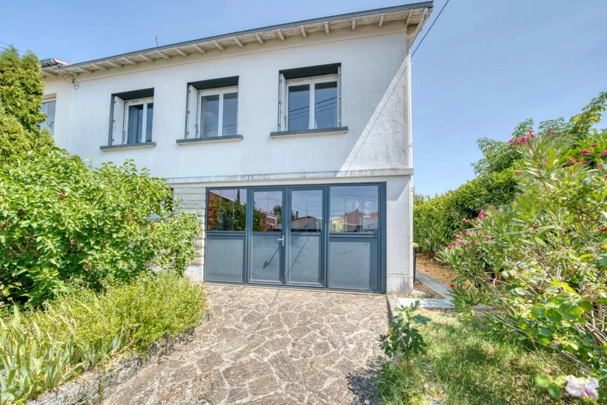 Maison de 6 pièces de 157 m² à La Rochelle