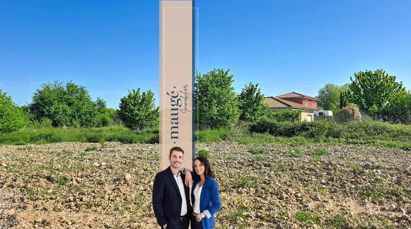 Terrain - Viabilisé - 700m²