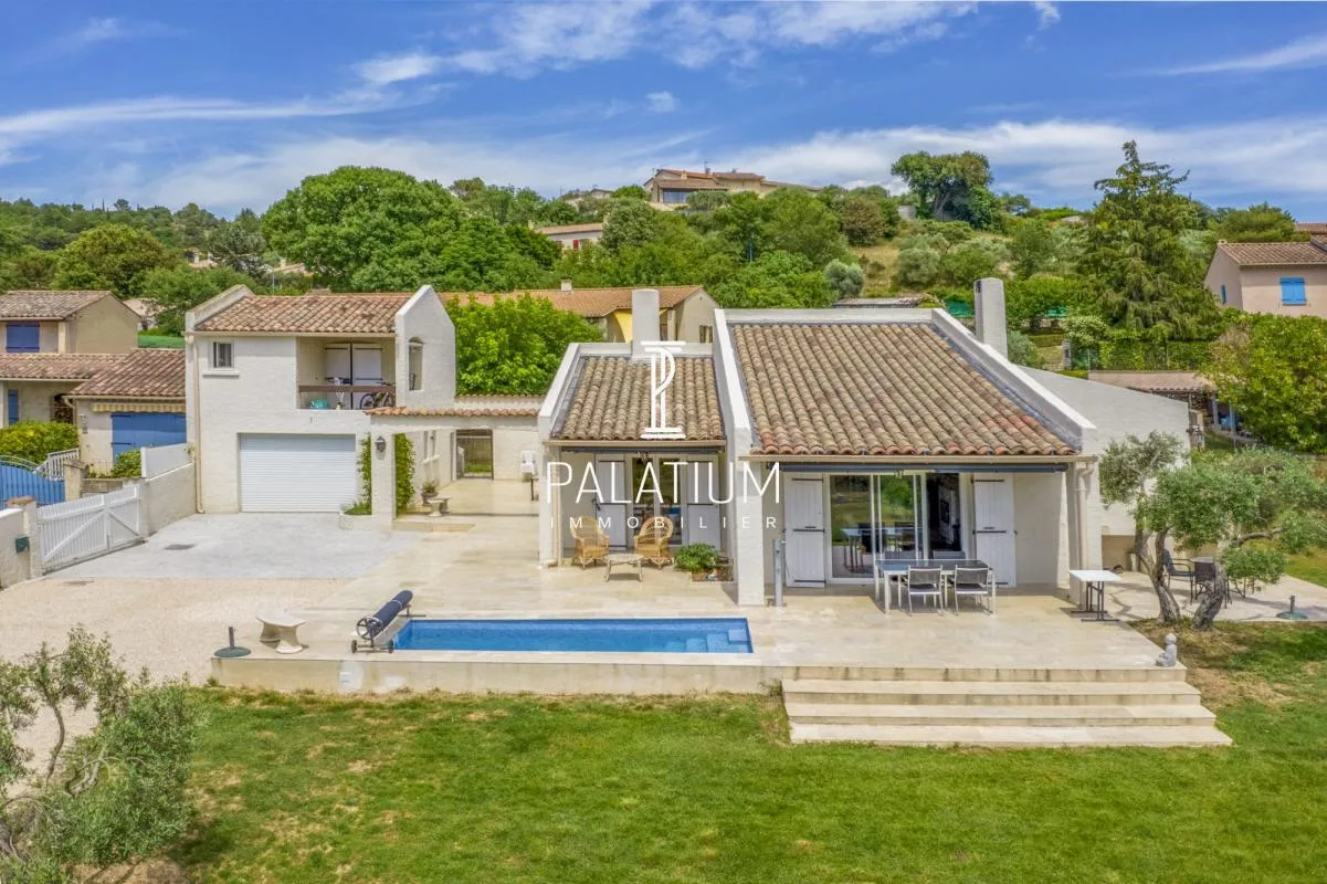 Villa + studio - 2 153 m² de terrain avec parcelle constructi
