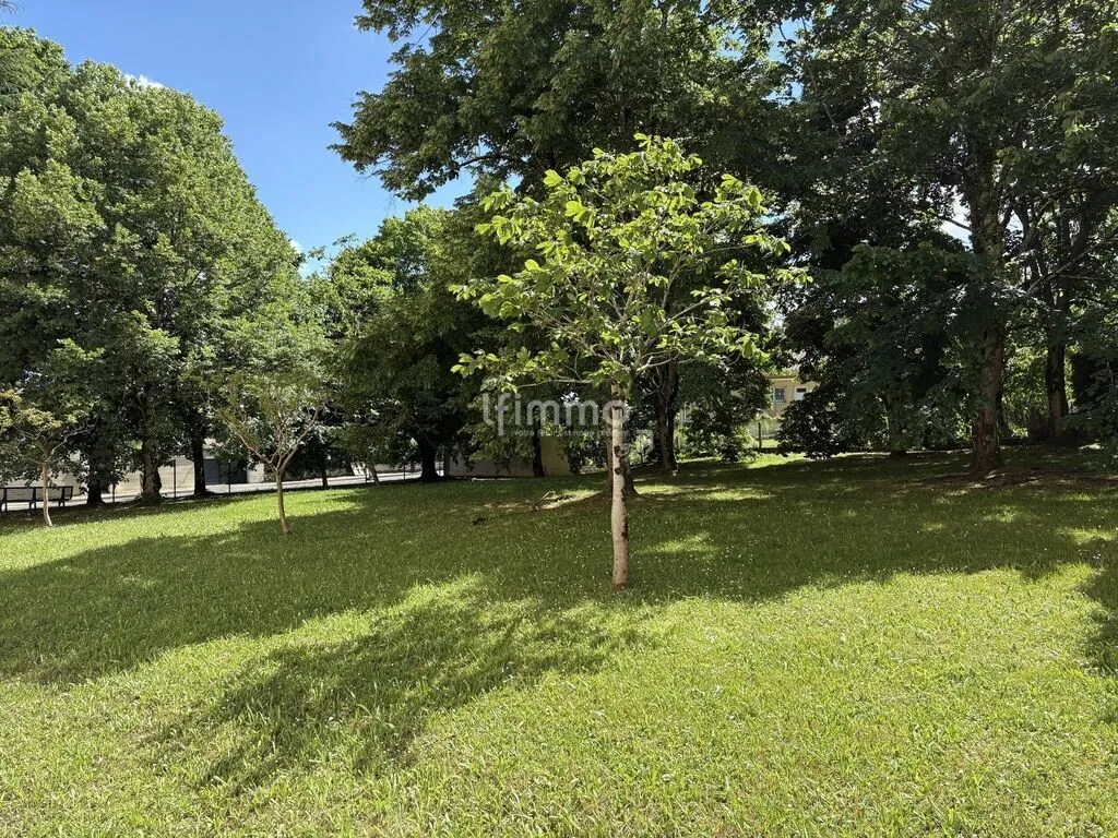 Appartement T4 avec parking 160 000€ FAI