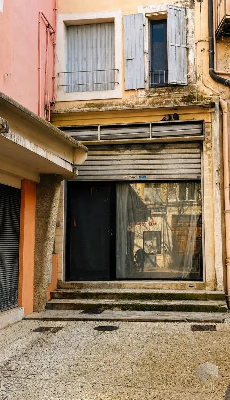 Local commercial brut de 136m2 en centre ville