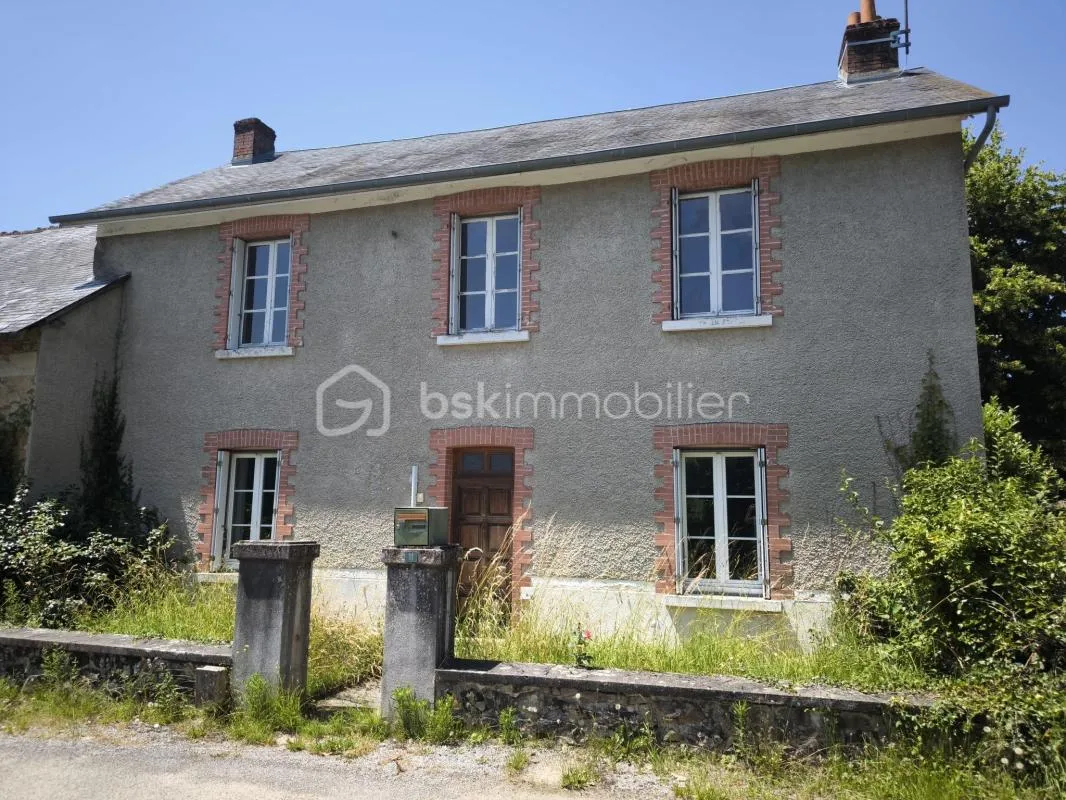 Maison en pierre des années 1930 avec grange et garage – Terrain de 9 845 m² - La Croisille-sur-Briance (Haute-Vienne)