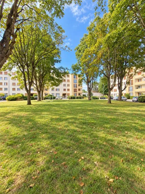 Joli appartement ensoleillé 3 pièces 60 m²