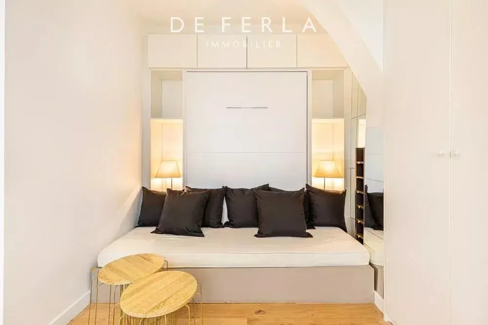 Charmant studio avec commercialité - Elysée paris 8