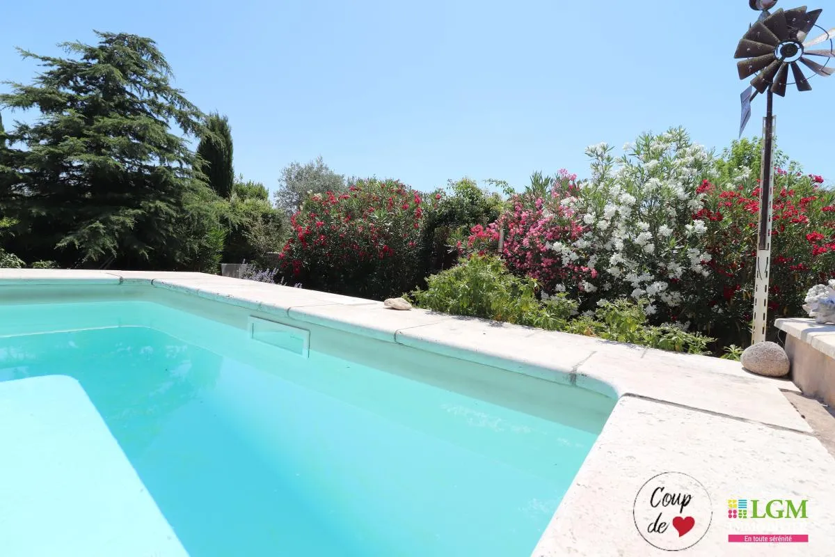 AUBIGNAN (84) - Le luxe du calme, la douceur de la Provence pour cette maison de 116 m²