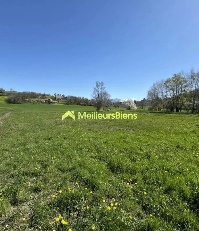 Magnifique terrain à gap, 666 m² viabilisé, pour 200 m2 constructible