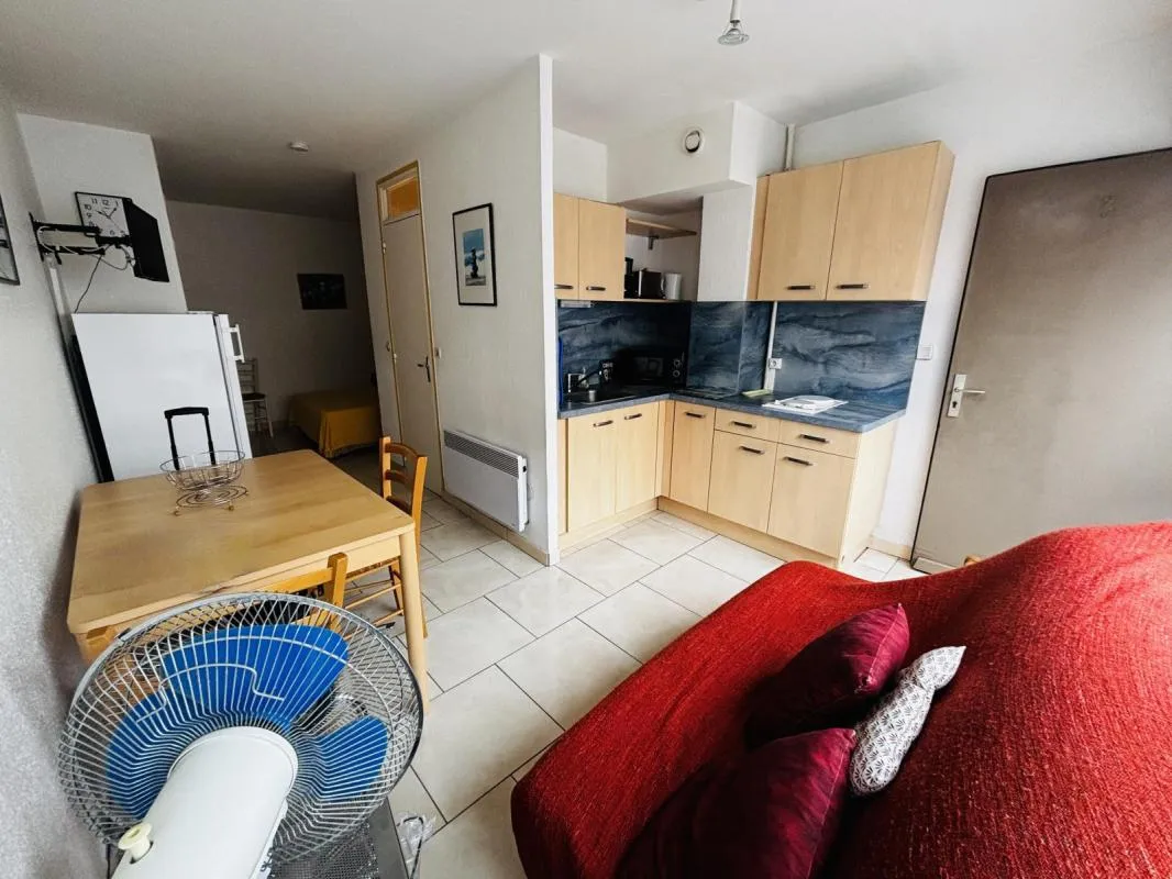 Studio cabine avec jardin privatif