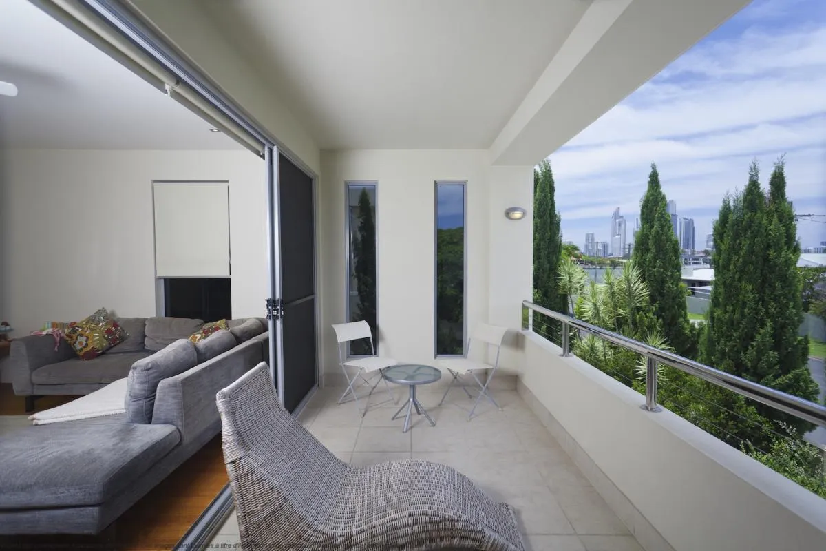 LANCEMENT BIEN SAISIR 3PIECES AVEC TERRASSE EN ETAGE VUE SUR LE LAC D'ENGHIEN ET DU CASINO