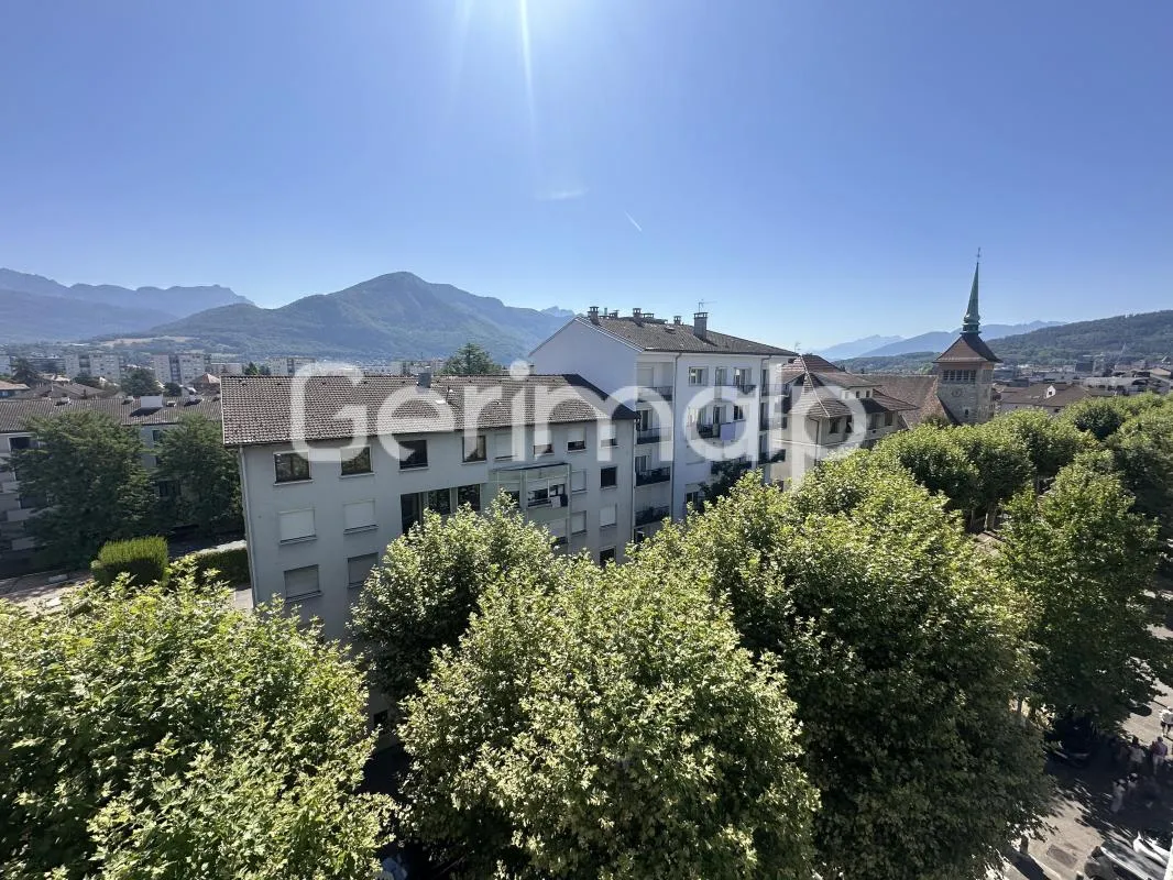 Vente - Appartement - 3 pièces + cuisine - 58 m² - 279 000 € -