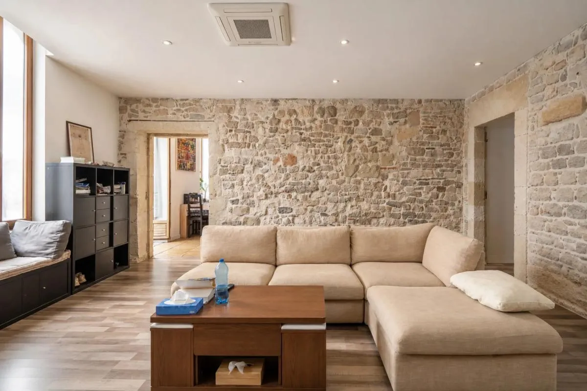 Appartement de 4 pièces de 118 m² à Nîmes
