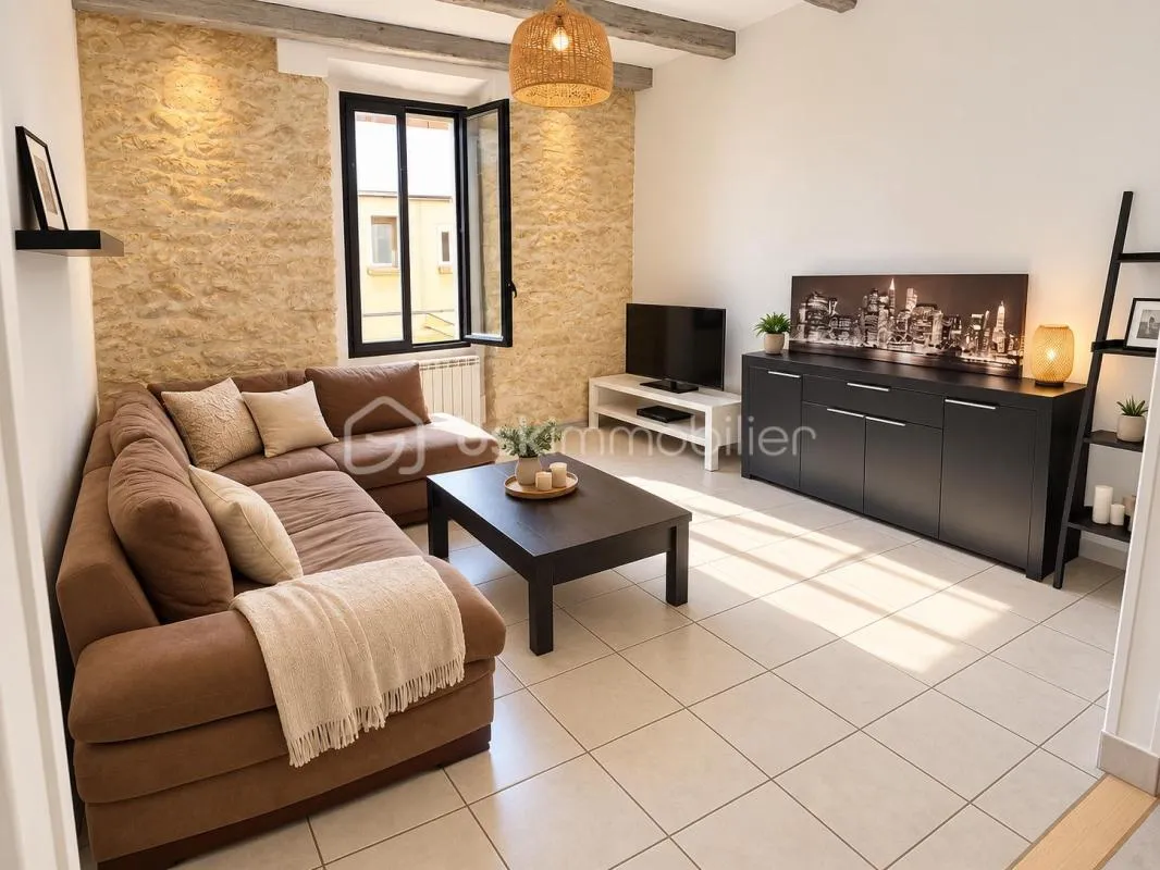 Appartement T3 traversant 67 m² – 1er étage – Cave – Port-Saint-Louis-du-Rhône