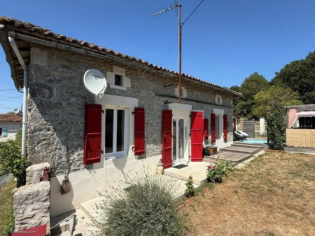 Charmante Maison de Plain Pied Avec Terrain, au Calme