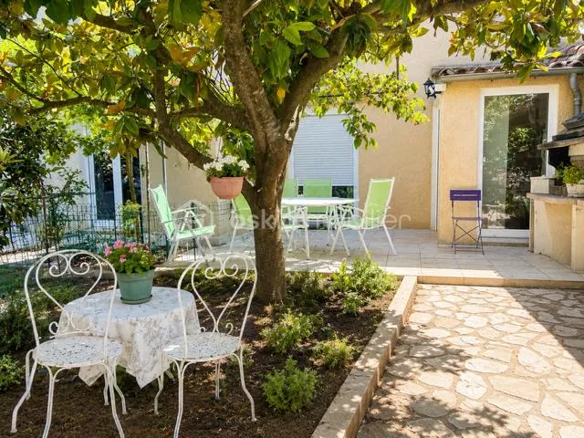 POMAS - JARDIN - GARAGE