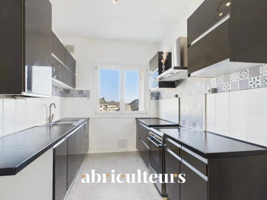 Appartement en centre ville proche de la mer et lumineux - Saint-Nazaire (44600)