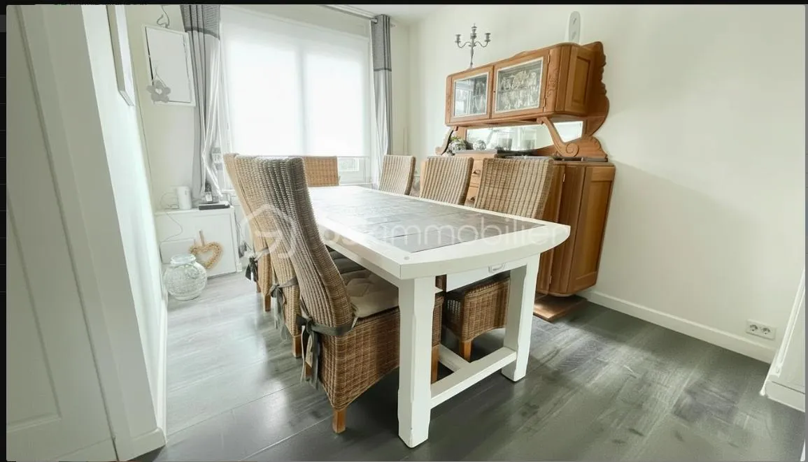 COMINES – MAISON DE VILLE – 3 CHAMBRES + BUREAU – EXTÉRIEUR