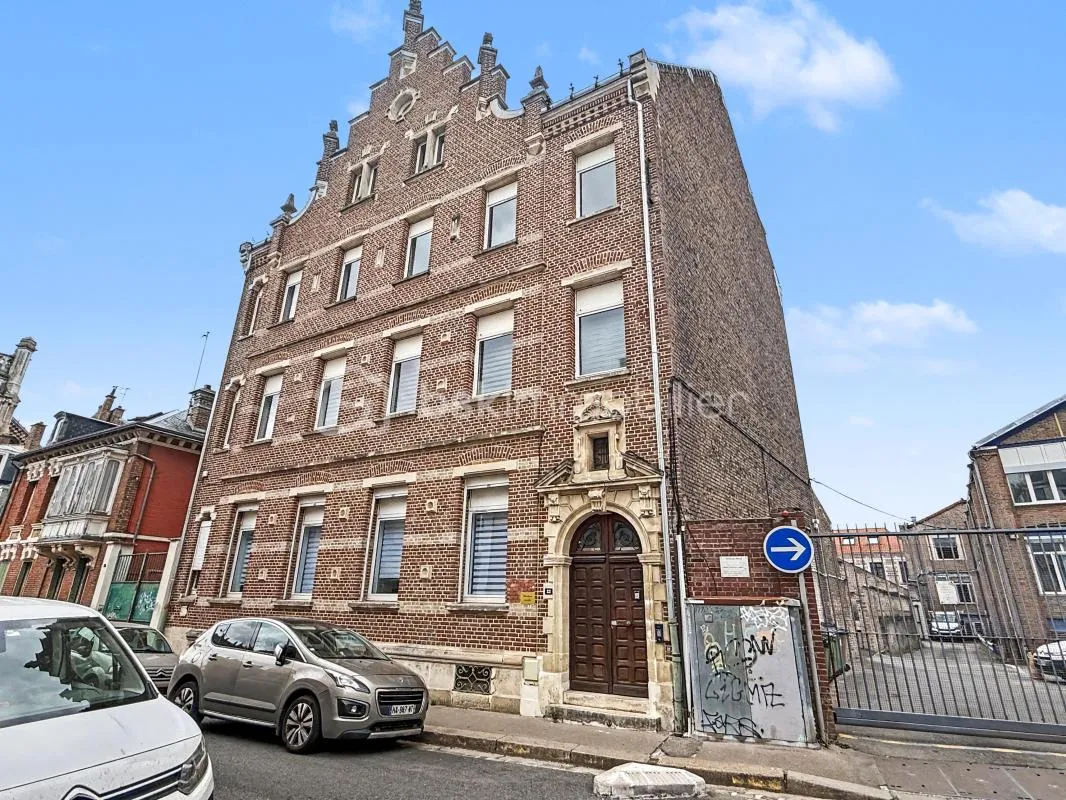 HYPER-CENTRE D’AMIENS – APPARTEMENT T2 DE 57 M² EN REZ-DE-CHAUSSÉE