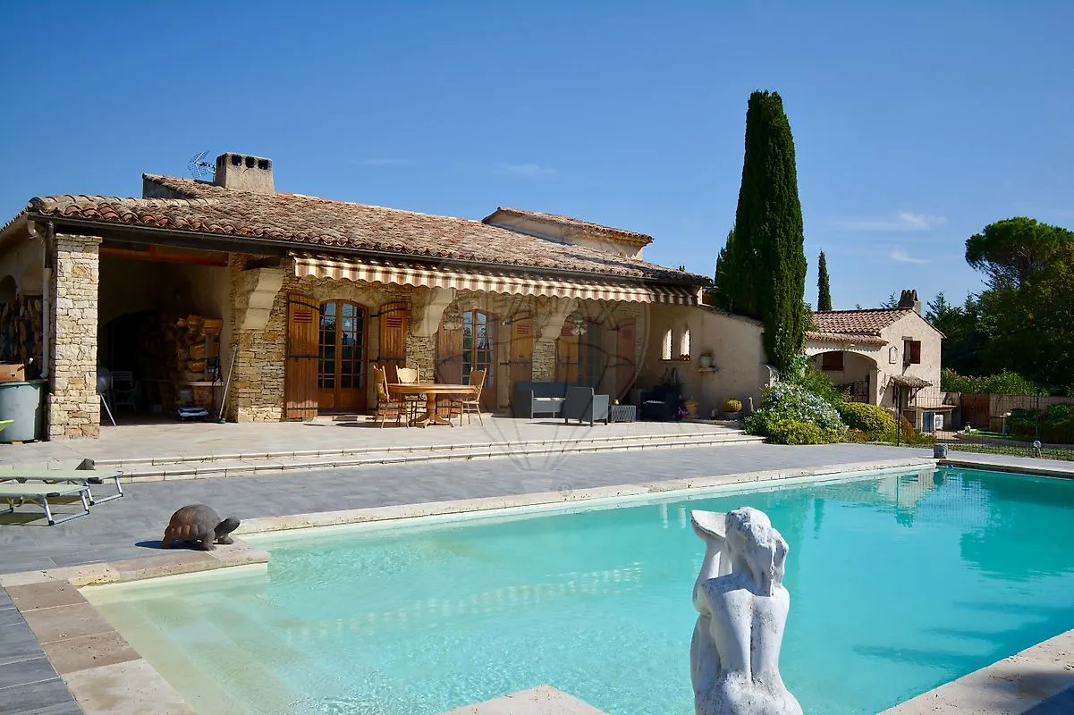 Maison 5 chambre(s) à vendre