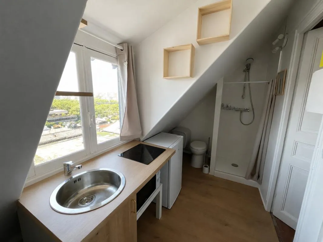 Deux espaces rénovés par architecte à vendre - Champ de Mars