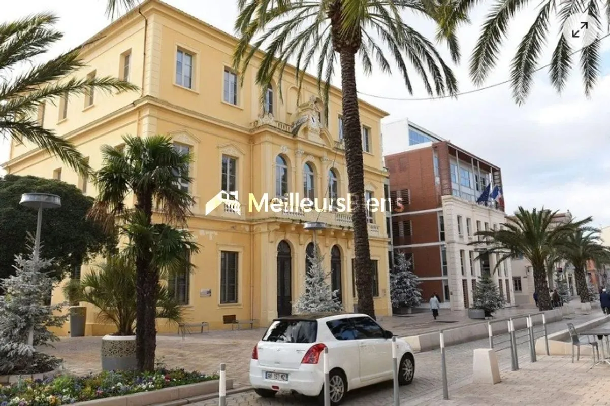Le coup de fusil immobilier du moment: T3 hyper lumineux, aux beaux volumes et à la situation premium au cœur du centre ville (tout à pied)
