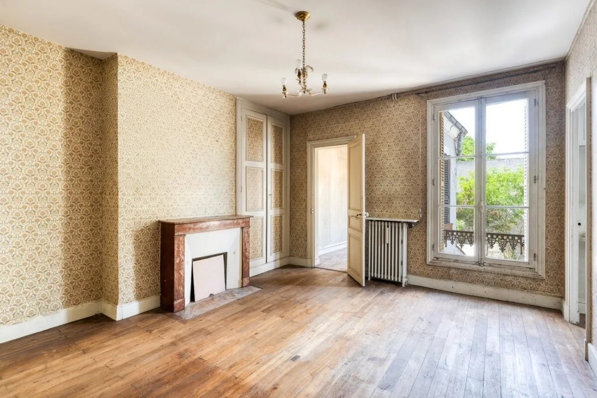 Maison - Tours - 202m²