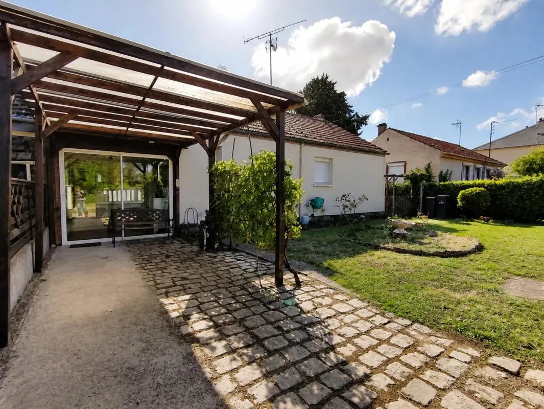 Maison de 4 pièces de 70 m² à Amilly