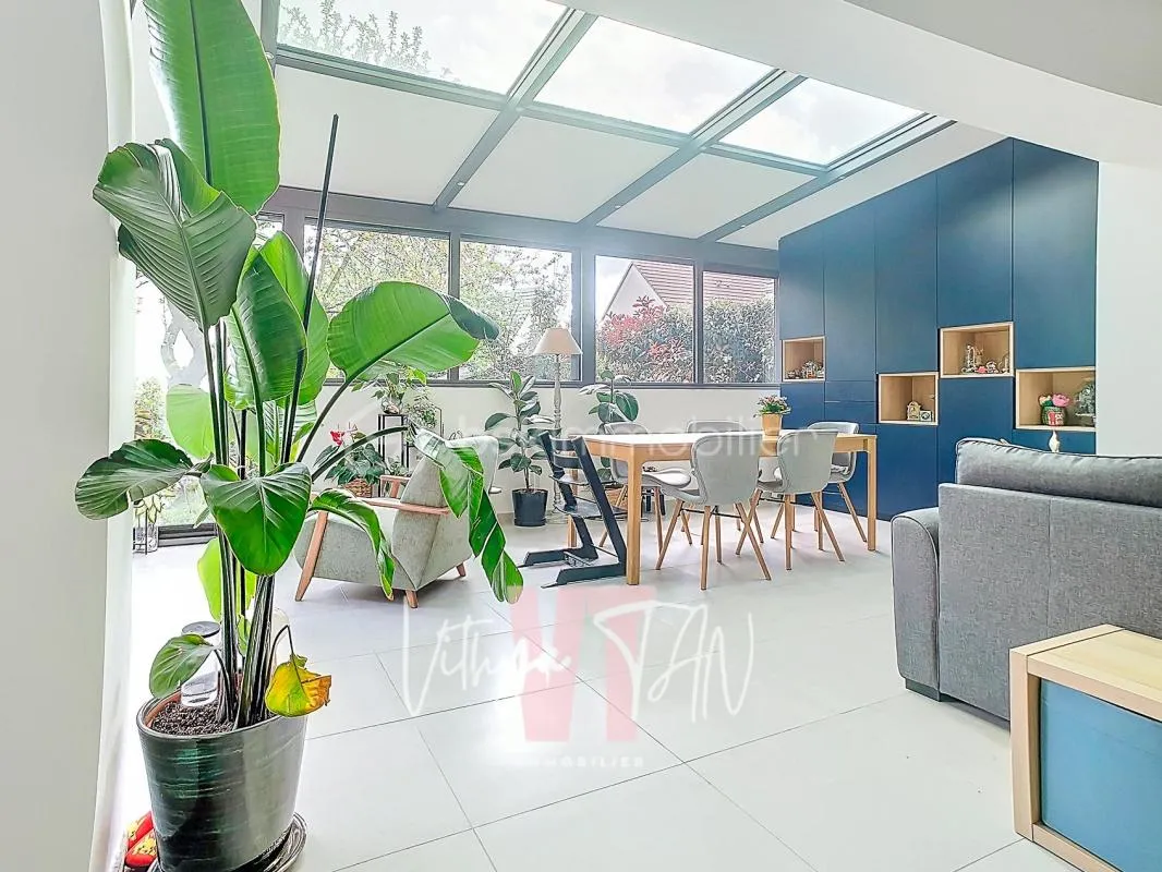 MAISON INDIVIDUELLE - SECTEUR IDÉAL POUR FAMILLE