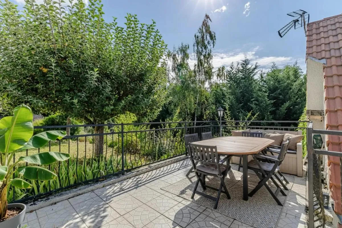Appartement de 4 pièces de 88 m² situé à Fosses