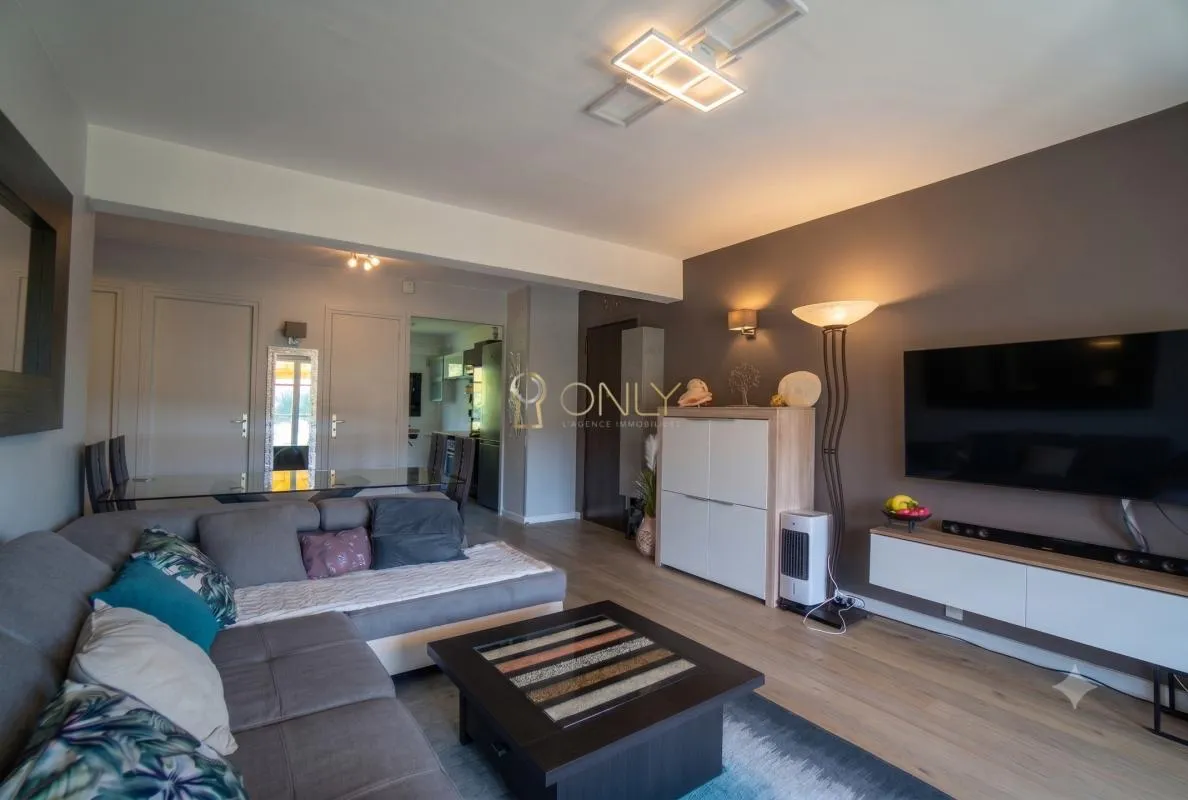 Fontaines Saint-Martin Appartement 2 Chambres Balcon