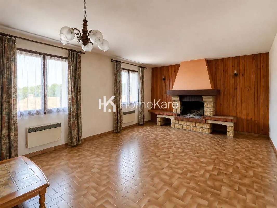 DE BEAUX VOLUMES POUR CETTE MAISON FAMILIALE