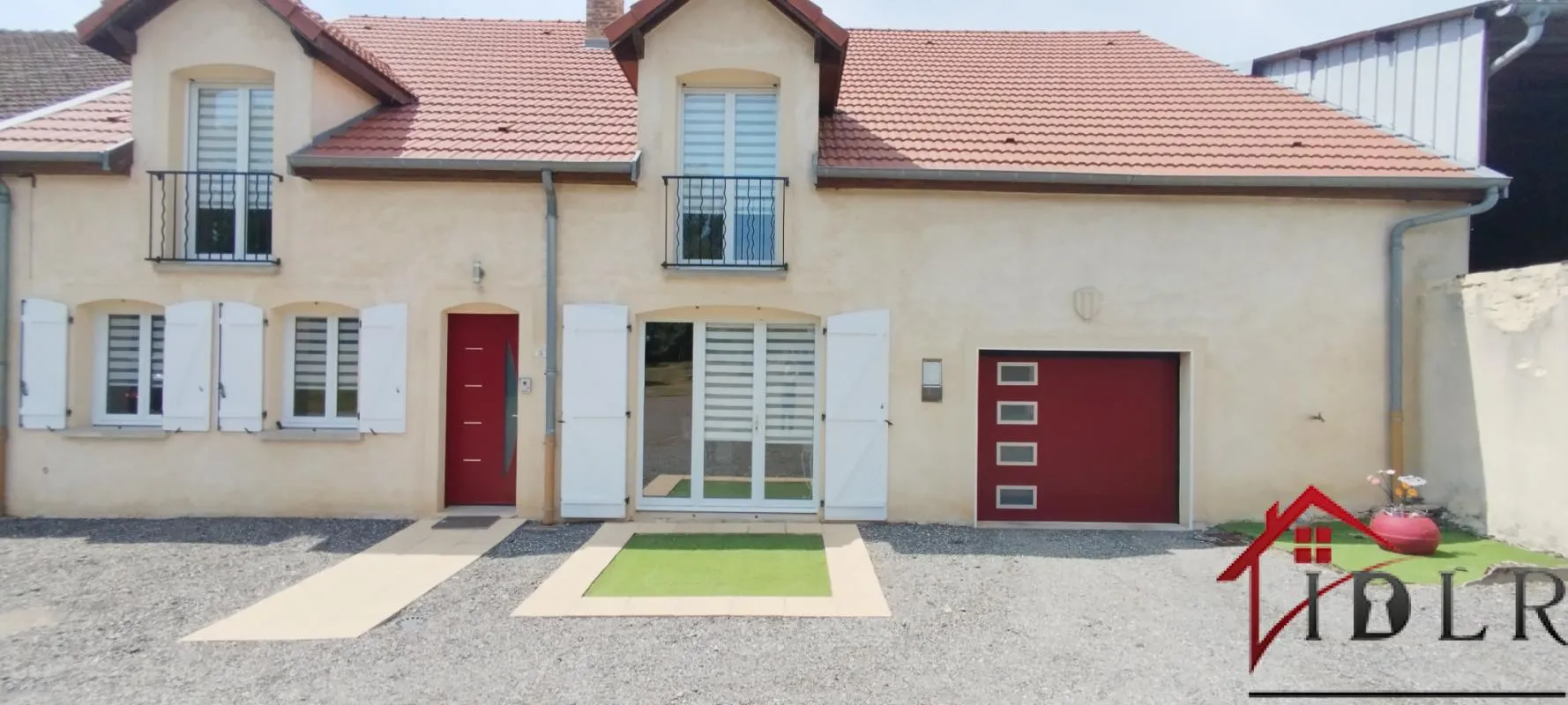 Magnifique corps de ferme avec annexes