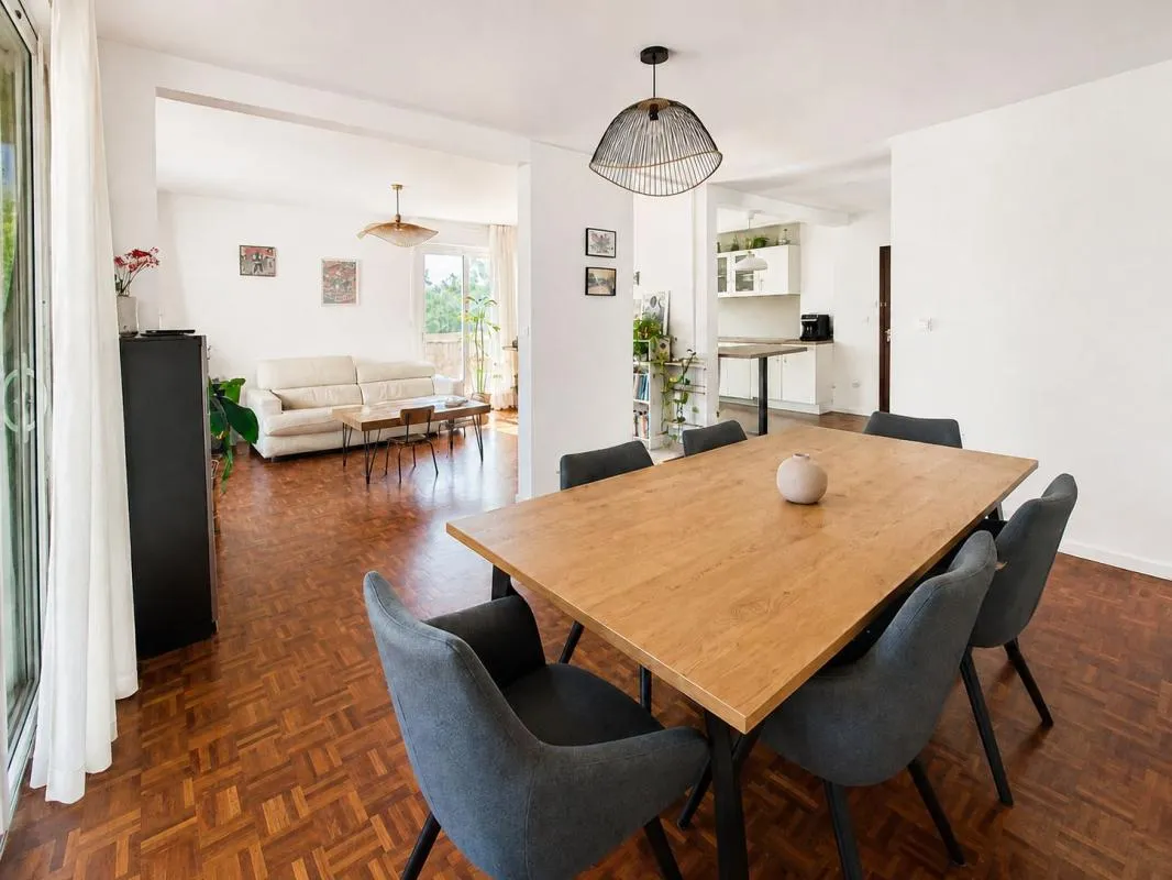 🌿 EXCLUSIVITÉ – Le cocon familial idéal : 4 chambres et 39 m² d’extérieur au bord du Lez