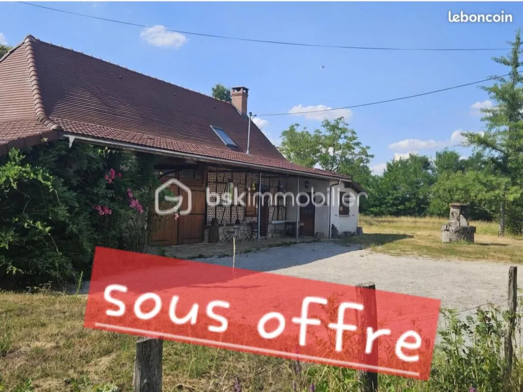 À VENDRE – Maison de 113 m² avec 1,36 hectare de terrain