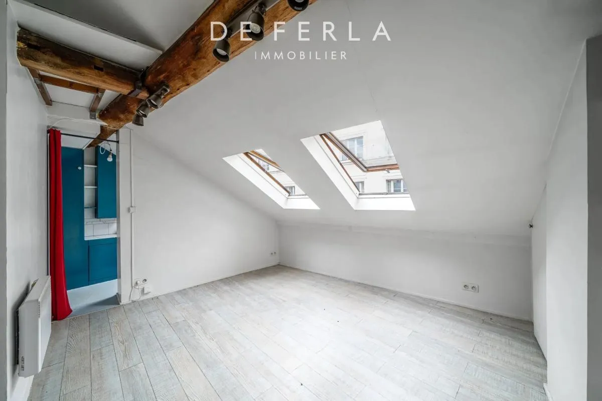 Studio avec mezzanine – Parmentier/République - rue Jean-Pierre Timbaud