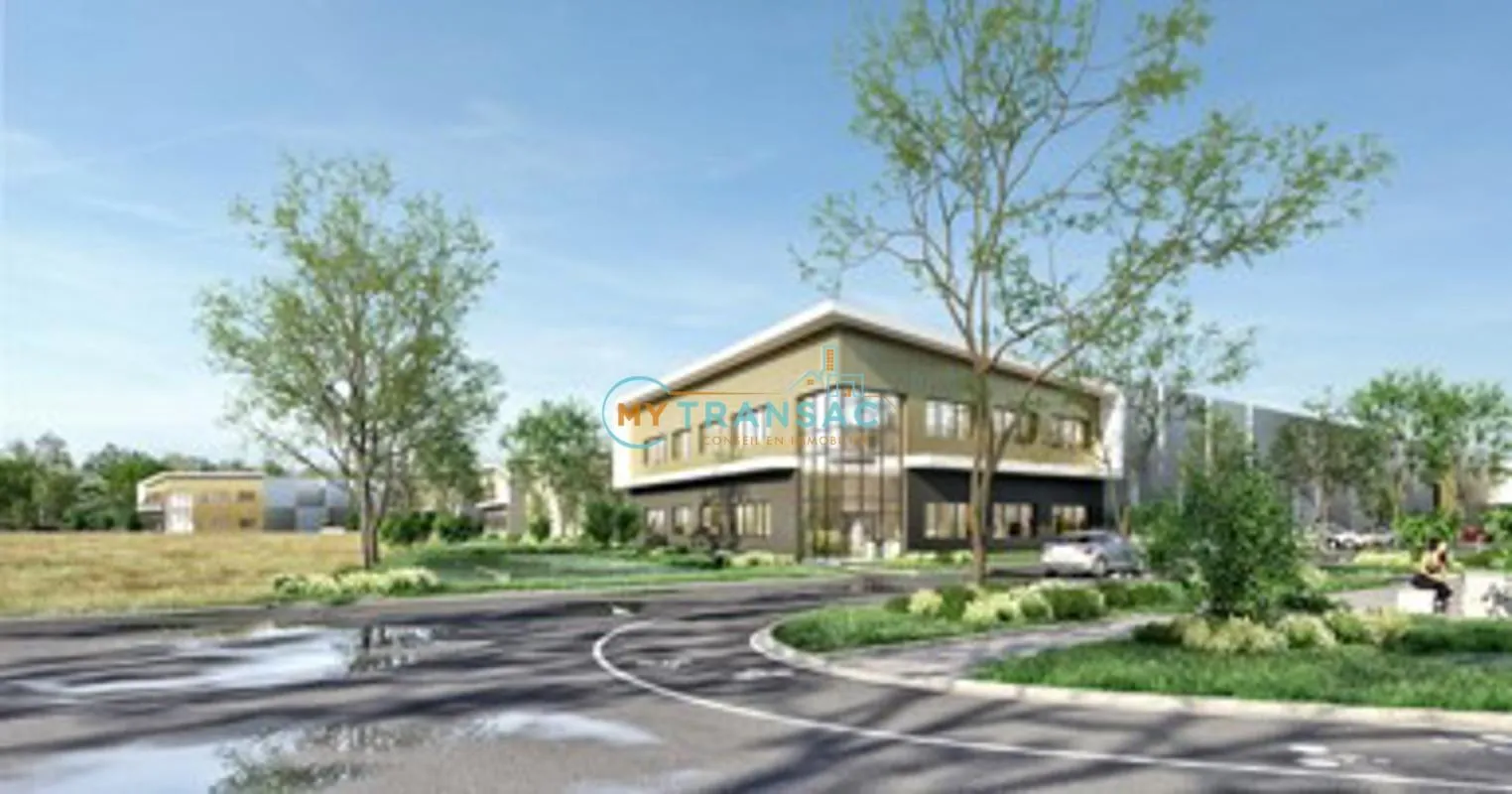 A VENDRE bâtiments d'activités indépendants à partir de 2 376 m² et cellule de 493m² situé à Villebon-sur-Yvette