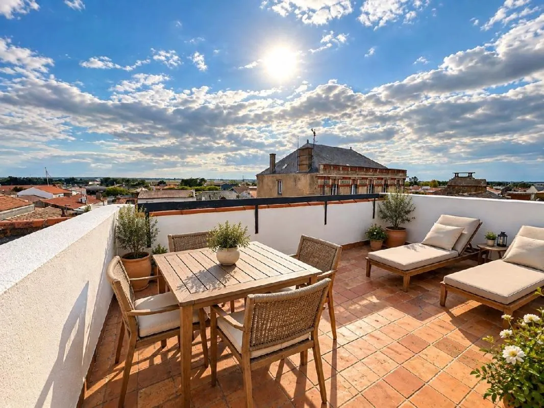 Hypercentre, appartement d'exception, T2 bis de 49 m², entre patrimoine et terrasse panoramique avec vue à 360 dégrès