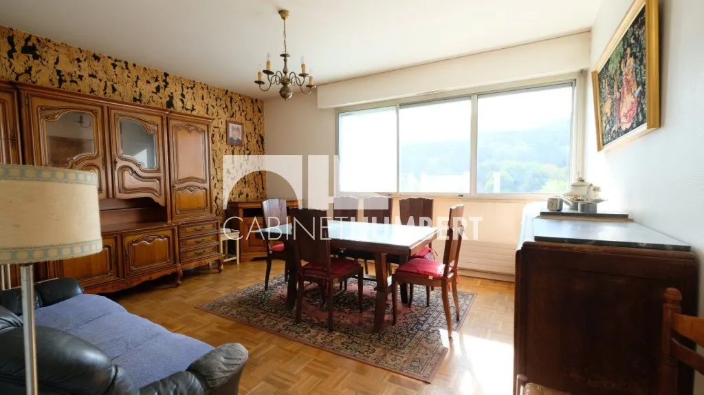 SAINT-ETIENNE LA METARE EN DERNIER ETAGE