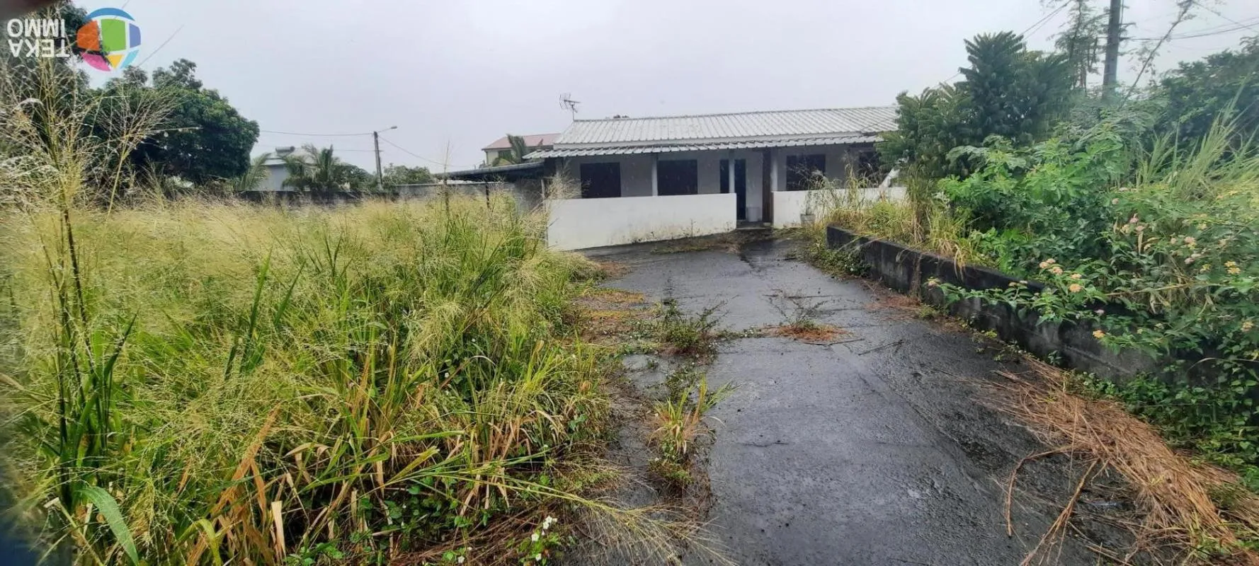 Maison T6 de 200m² sur terrain de 1986m² à Ste Suzanne