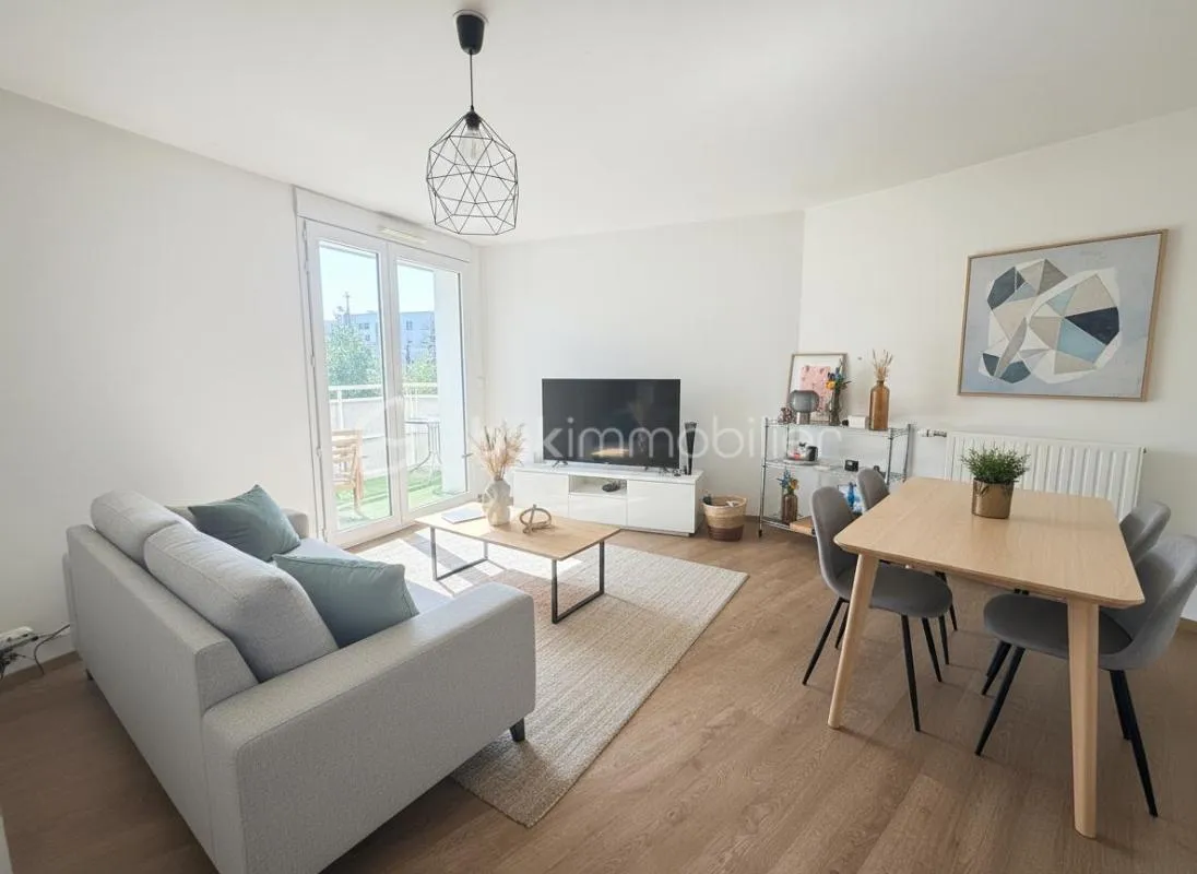 Appartement 3 pièces avec balcon exposé Sud – Rennes La Bellangerais